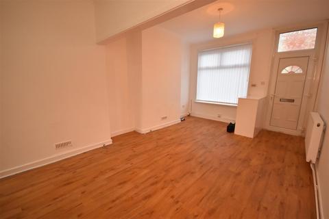 2 bedroom terraced house to rent, Silverlea Avenue, Wallasey