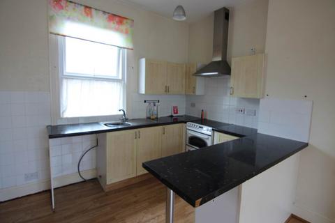 2 bedroom flat to rent, Exeter Road, Weston-super-Mare, North Somerset