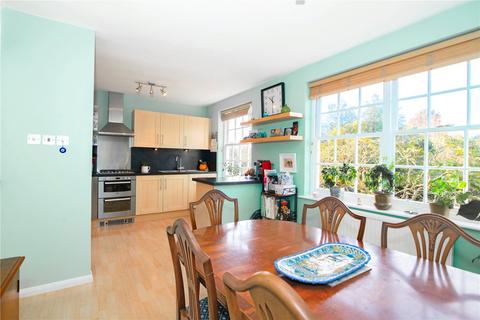 4 bedroom house for sale, Langwood Chase, Teddington, TW11