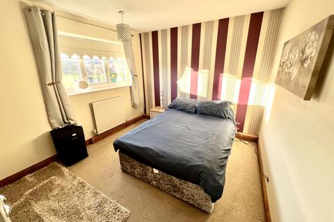 2 bedroom end of terrace house for sale, Middlewood Close, Clavering