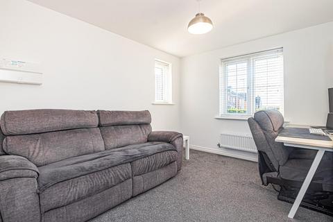 16 Aylesbury Drive, Houghton Regis, Dunstable, LU5 6FX