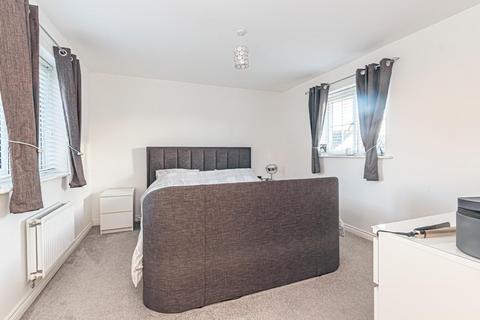 16 Aylesbury Drive, Houghton Regis, Dunstable, LU5 6FX