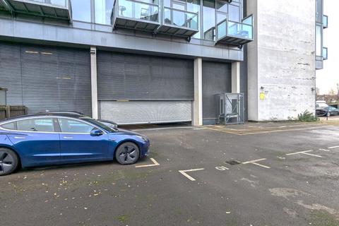undefined, 4 Clippers Quay, Salford, Lancashire, M50