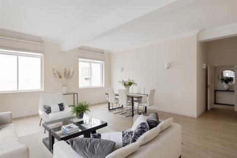 2 bedroom apartment for sale, Montpelier Walk, Knightsbridge SW7