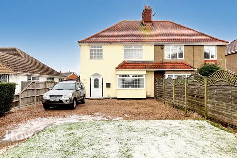 4 bedroom semi-detached house for sale, Ormesby Road, Caister-on-Sea