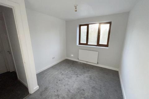 3 bedroom terraced house for sale, Cwmfelin Road, Llanelli