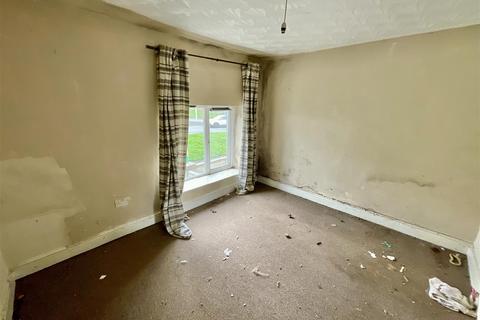 2 bedroom terraced house for sale, Sandy Road, Llanelli