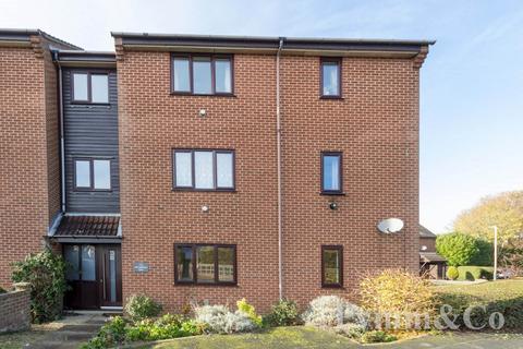 1 bedroom flat for sale, John Stephenson Court, Norwich NR3