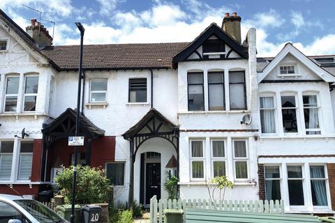 4 bedroom maisonette for sale, 20 Doverfield Road, Brixton Hill