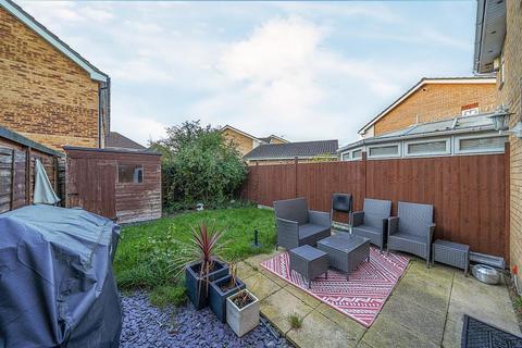 2 bedroom semi-detached house for sale, Slough,  Berkshire,  SL1