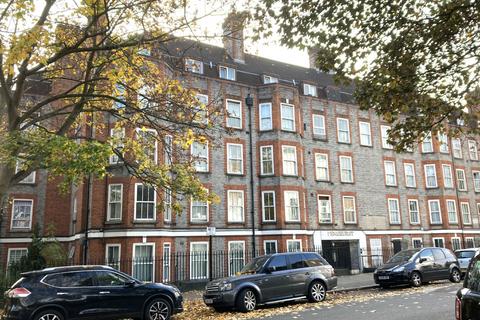 3 bedroom flat for sale, Flat 96 Penshurst, Queens Crescent, Kentish Town