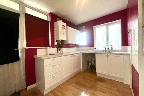 2 bedroom flat for sale, 824(A) London Road, North Cheam, Sutton