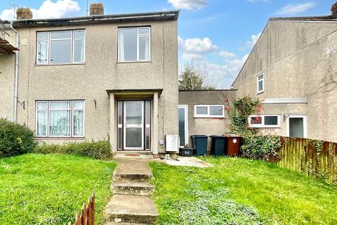 3 bedroom end of terrace house for sale, 55 Hill Rise, Chippenham