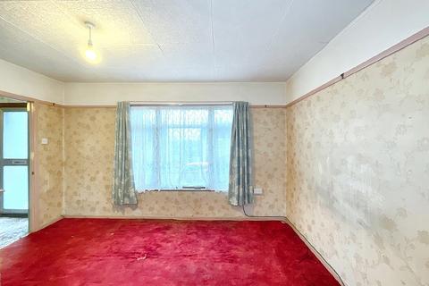 3 bedroom end of terrace house for sale, 55 Hill Rise, Chippenham