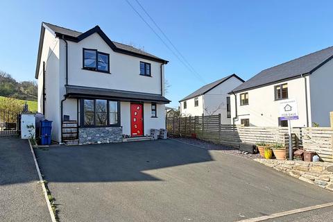 3 bedroom detached house for sale, Clynnogfawr, Caernarfon, Gwynedd, LL54