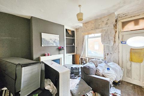 2 bedroom terraced house for sale, 17 Stringer Street, Leigh