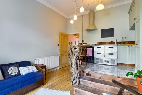 1 bedroom flat for sale, Dean Park Street, Comely Bank, Edinburgh, EH4