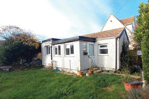 1 bedroom bungalow for sale, 5 Rover Avenue, Jaywick, Clacton-on-Sea