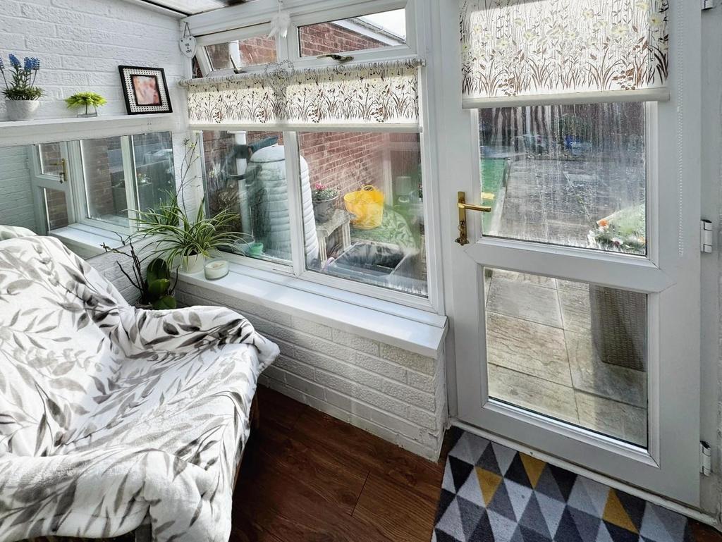 724f36fd-Garden 20 Room.jpg