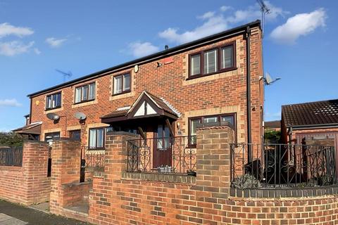 2 bedroom end of terrace house for sale, Bass's Crescent, Swadlincote DE11