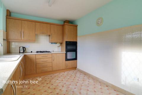 14 Dash Grove, Stoke-on-trent, ST6 1RZ