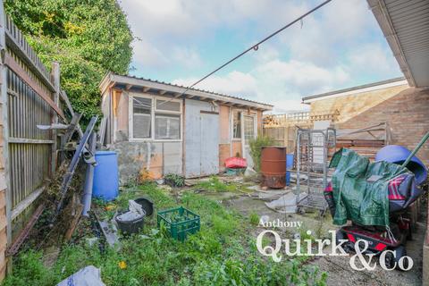 1 bedroom semi-detached bungalow for sale, Adelsburg Road, Canvey Island, SS8