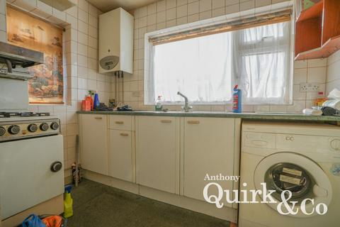 1 bedroom semi-detached bungalow for sale, Adelsburg Road, Canvey Island, SS8