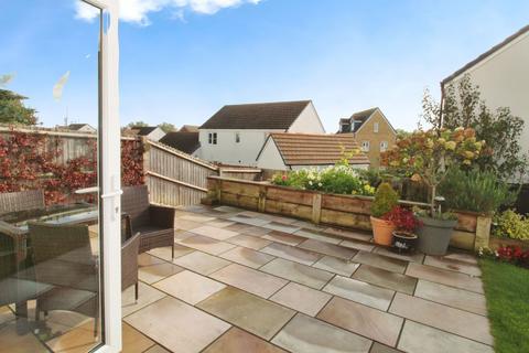 12 Evening Star, Royal Wootton Bassett, Swindon, SN4 8FR