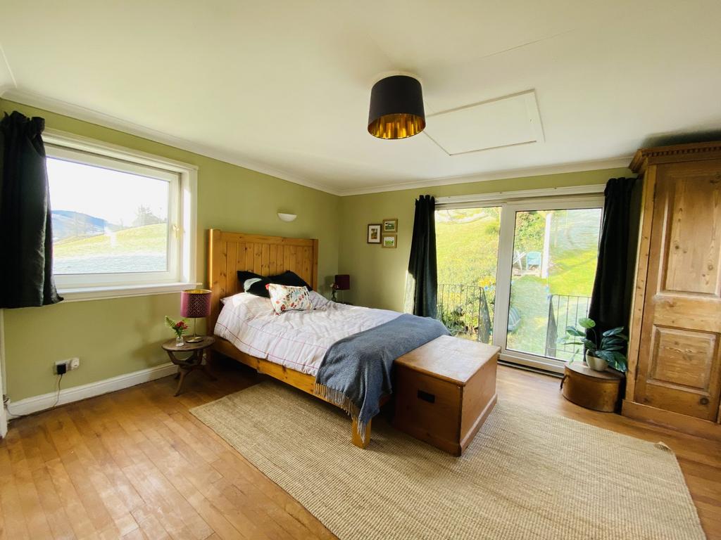 Parkfield Cottage, Moniaive, Thornhill, DG3 4 JA -