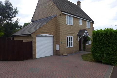 3 bedroom semi-detached house to rent, Ventura Close, Methwold, Norfolk, IP26