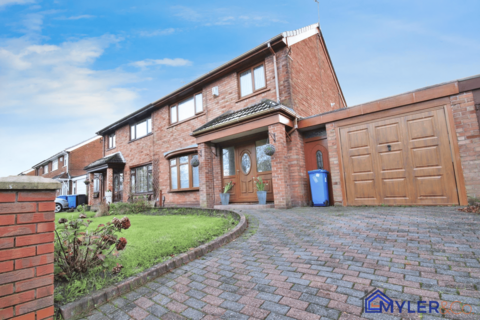 3 bedroom semi-detached house to rent, Liverpool Place, Widnes, WA8