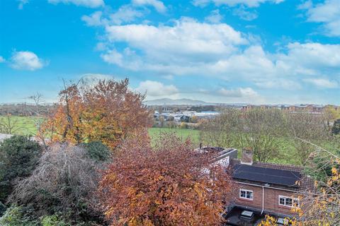 128 Bath Road, Worcester, WR5 3EP