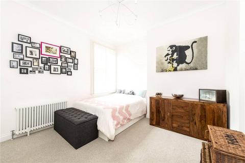 2 bedroom apartment to rent, Kirkstall Road, London, SW2