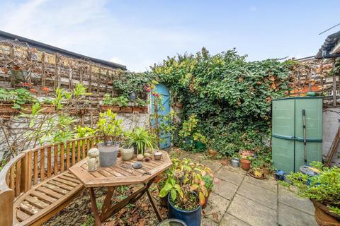 2 bedroom terraced house for sale, Acton Lane, Acton