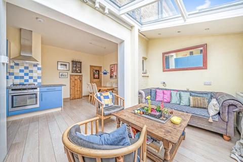 2 bedroom terraced house for sale, Acton Lane, Acton