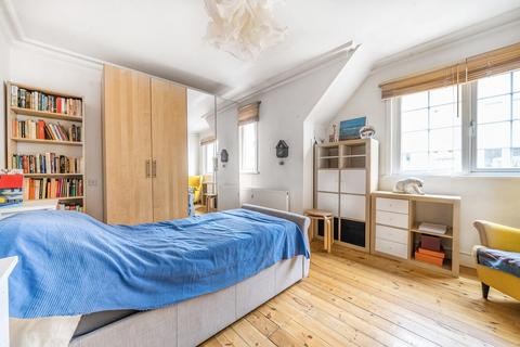 2 bedroom terraced house for sale, Acton Lane, Acton