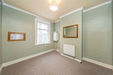 3 bedroom terraced house for sale, Heather Road, London SE12