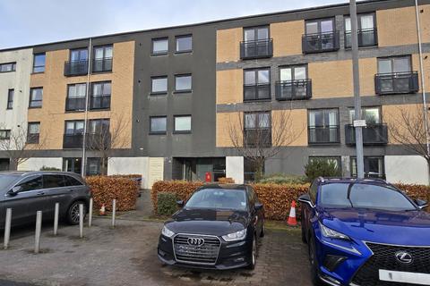 2 bedroom flat to rent, Firpark Court, Dennistoun, Glasgow, G31