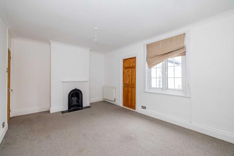 3 bedroom terraced house for sale, Mendfield Street, Faversham, ME13