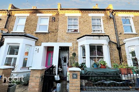 3 bedroom terraced house for sale, Astbury Road, London