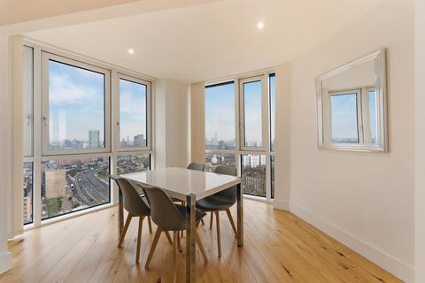 3 bedroom apartment to rent, Sky View Tower, Stratford, London, E15