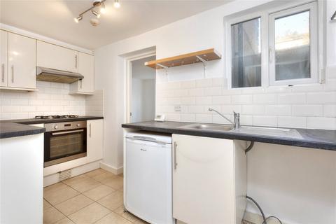 2 bedroom flat to rent, Selborne Road, Hove, BN3