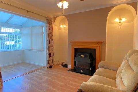 3 bedroom semi-detached house for sale, Norbury Road, Wolverhampton