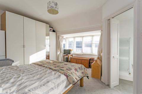 50 Clare Road, Maidenhead, SL6 4DG