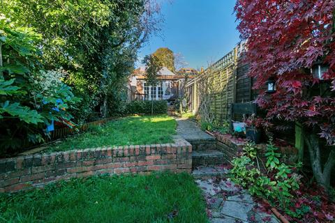 50 Clare Road, Maidenhead, SL6 4DG