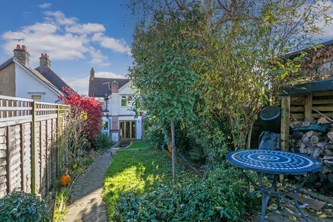 50 Clare Road, Maidenhead, SL6 4DG