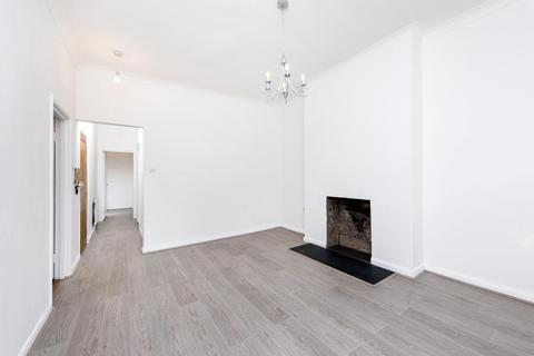 2 bedroom flat to rent, Crescent Road, Hornsey, N8