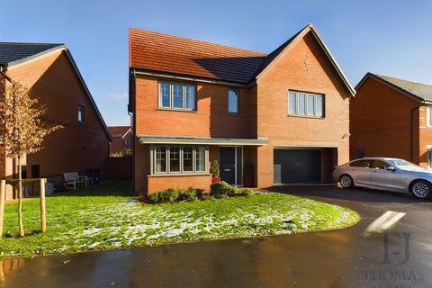 4 bedroom detached house for sale, Warbler Close, Ruddington, Nottingham