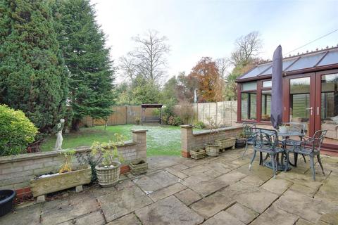 3 bedroom end of terrace house for sale, Beck Road, Everthorpe