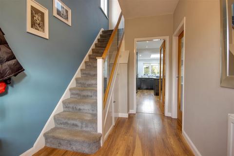 43 Corby Park, North Ferriby, HU14 3AX